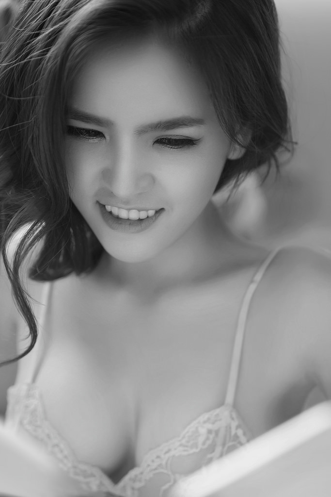 黄的流水的小说